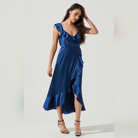 NWT Astr The Label‎ Blue Wilshire Ruffle Open Back Satin Midi Dress Size Medium - Picture 3 of 12
